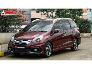 Jual bekas 2015 Honda Mobilio 1.5 RS MPV Honda Mobilio 1.5 RS CVT AT NIK 2015 Ionized Brown On Black LED Lamp Full Original Perfect Condition,lokasi di Jakarta Selatan