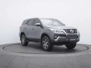 2016 Toyota FORTUNER G 2.4 lokasi di Kota Bekasi, tersedia melalui melalui situs Carsome
