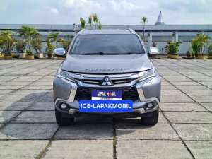 Jual bekas 2017 Mitsubishi Pajero Sport 2.4 Dakar SUV Matic Pajak Panjang,lokasi di Jakarta Utara