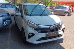 2020 Daihatsu SIGRA R DELUXE , tersedia melalui melalui situs Mobil88