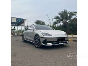 2023 Hyundai IONIQ 6 0.0 Signature Long Range Sedan , tersedia melalui melalui situs Mobil123