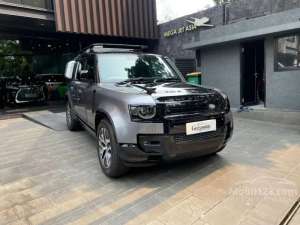 2023 Land Rover Defender 3.0 110 P400 SUV , tersedia melalui melalui situs Mobil123