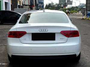 AUDI A52014 Coupe , tersedia melalui melalui situs Olx
