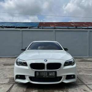 BMW 520i AT 2014 , tersedia melalui melalui situs Olx