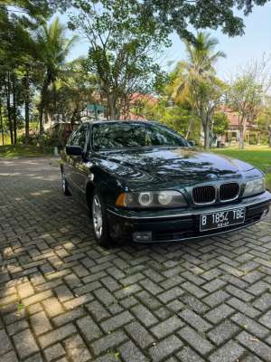 Jual bekas Bmw e39 528i Oxford Green,lokasi di Bogor Kota