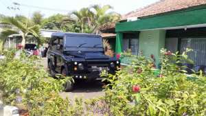 Jual bekas Defender Kahn Modif Basic Taft Indepent,lokasi di Indramayu Kab.