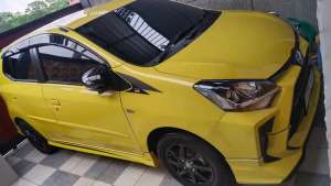 Dijual Toyota Agya GR sport , tersedia melalui melalui situs Olx