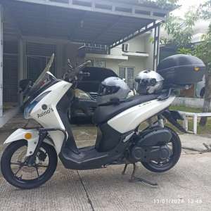 Jual bekas Dijual Yamaha Lexi 155 upgrade,lokasi di Bekasi Kab.