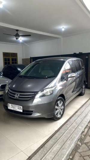 Jual bekas FREED E PSD 2012,lokasi di Jakarta Selatan