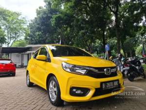 Jual bekas HONDA BRIO E AT 2019 TDP 20JT,lokasi di Jakarta Selatan