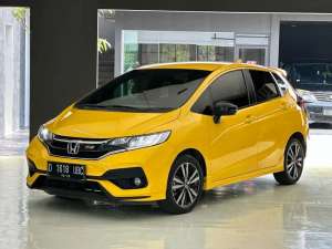 Jual bekas Honda Jazz RS 2020 ATKm 20 Rb an,lokasi di Semarang Kota