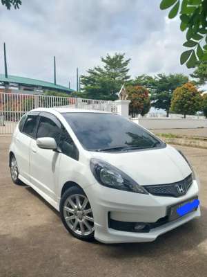Jual bekas Honda Jazz RS GE8 2013,lokasi di Bogor Kab.