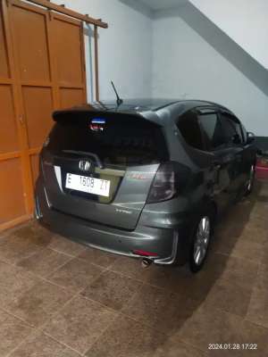 Jual bekas Honda jazz Rs Matic 2013,lokasi di Kuningan Kab.