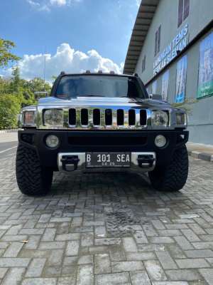 Hummer H3 2008 , tersedia melalui melalui situs Cintamobil