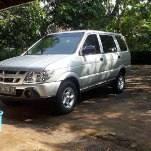 Isuzu Panther 2006 Diesel , tersedia melalui melalui situs Olx