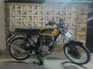 Jual bekas Jual Cb100 basic Megapro 2007,lokasi di Karawang Kab.