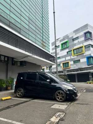 Jual bekas JUAL MURAH Honda Freed 2013 PSD Double Blower - Tipe Tertinggi,lokasi di Tangerang Kota