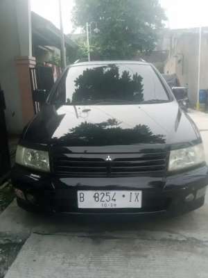Mitsubishi Chariot grandis AT triptronic 2001 , tersedia melalui melalui situs Olx