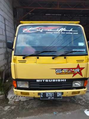 Mitsubishi engkel cepak mulus , tersedia melalui melalui situs Olx