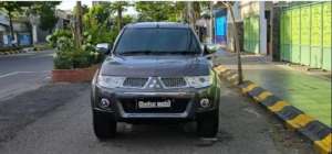 Mitsubishi Pajero Sport type Dakar 2.5 Matik tahun 2012 , tersedia melalui melalui situs Olx