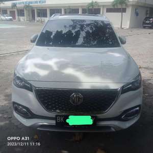 mobil mg mulus 1 tangan , tersedia melalui melalui situs Olx