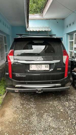 PAJERO DAKAR 2018 DIESEL MATIC BONUS ROOFBOX WHALE DAN UPGRADE AUDIO , tersedia melalui melalui situs Olx