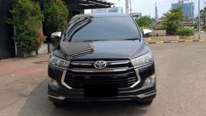 Toyota Kijang Innova Venturer 2.4 AT DSL 2017 Hitam , tersedia melalui melalui situs Cintamobil
