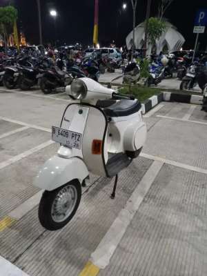 Vespa Corsa StarterKickstarter On , tersedia melalui melalui situs Olx