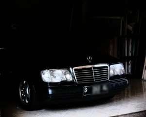Jual bekas W124 E3201996,lokasi di Batu Kota