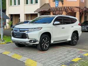 Jual bekas 2016 Mitsubishi Pajero Sport 2.4 Dakar SUV AT Pmk Km 70rban,lokasi di Jakarta Selatan