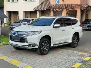 Jual bekas 2016 Mitsubishi Pajero Sport 2.4 Dakar SUV dp 12jt diesel usd 2017 bs TT 3,lokasi di Jakarta Pusat