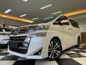 Jual bekas 2019 Toyota Vellfire 2.5 G Van Wagon White PROMO TOTAL DP RINGAN 85JT Km 11Rb Super Antik Service Record Resmi Bagasi Elektrik Harga Nego SUPER MULUS,lokasi di Jakarta Selatan