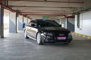 AUDI A42011 , tersedia melalui melalui situs Olx