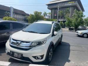 Jual bekas BRV E 2018 Putih,lokasi di Semarang Kota