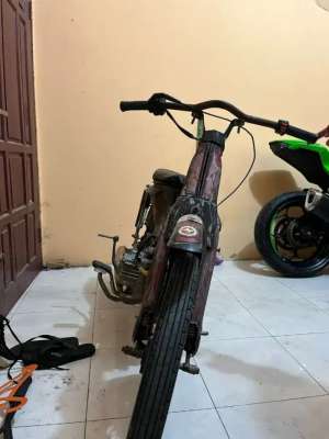 Jual bekas C70 basic Smash 110. Cocok buat becak,lokasi di Aceh Barat Kab.