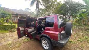 Dijual Suzuki Sidekick 1996 , tersedia melalui melalui situs Olx