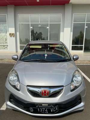 Jual bekas Honda Brio CBU 2012,lokasi di Bandung Kab.