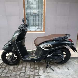 Jual bekas HONDA GENIO 110CC 2023 ISTIMEWABERGARANSI,lokasi di Sleman Kab.