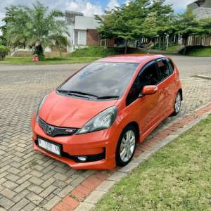 Jual bekas Honda Jazz RS Matic 2013 Facelift LOW KM,lokasi di Malang Kota