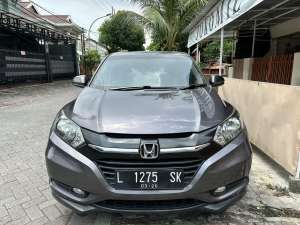 Jual bekas HRV E 2016 AUTOMATIC GREY,lokasi di Surabaya Kota