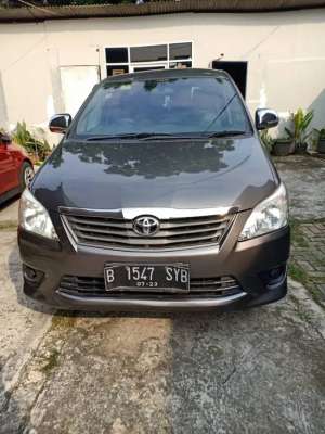 Jual bekas Innova Type E Manual,lokasi di Jakarta Selatan