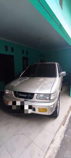 Isuzu Panther 2004 Diesel , tersedia melalui melalui situs Olx