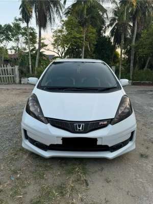 Jual bekas Jazz rs matic tahun 2013,lokasi di Banda Aceh Kota