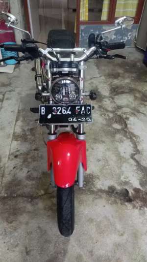 Jual bekas Jual cb 100 basic megapro 2005,lokasi di Bekasi Kab.