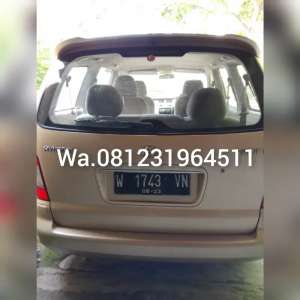 Jual mobil hyundai trajet 2003 , tersedia melalui melalui situs Olx