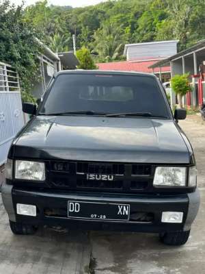 Jual mobil pick up isuzu 2013 , tersedia melalui melalui situs Olx