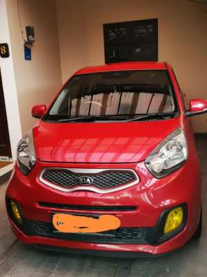 Kia picanto 1.2 matic Merah 2014 bln 10 , tersedia melalui melalui situs Olx