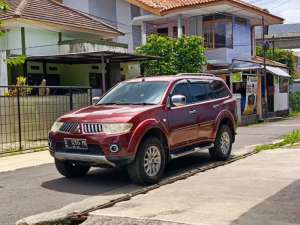 Jual bekas Mitsubishi Pajero Exceed at 2010 DP 10 jt,lokasi di Bandung Kota