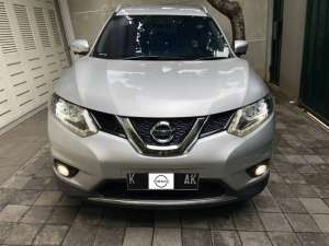 Nissan Xtrail Matic 2.5 201415 Top Condition , tersedia melalui melalui situs Olx