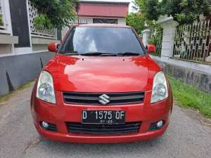 Suzuki Swift CBU Metic , tersedia melalui melalui situs Olx